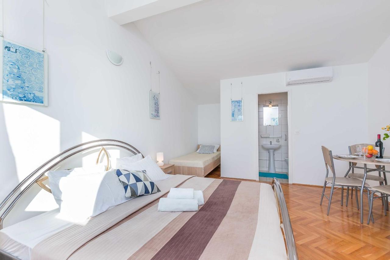 Apartmani Neno Lokva Rogoznica Buitenkant foto